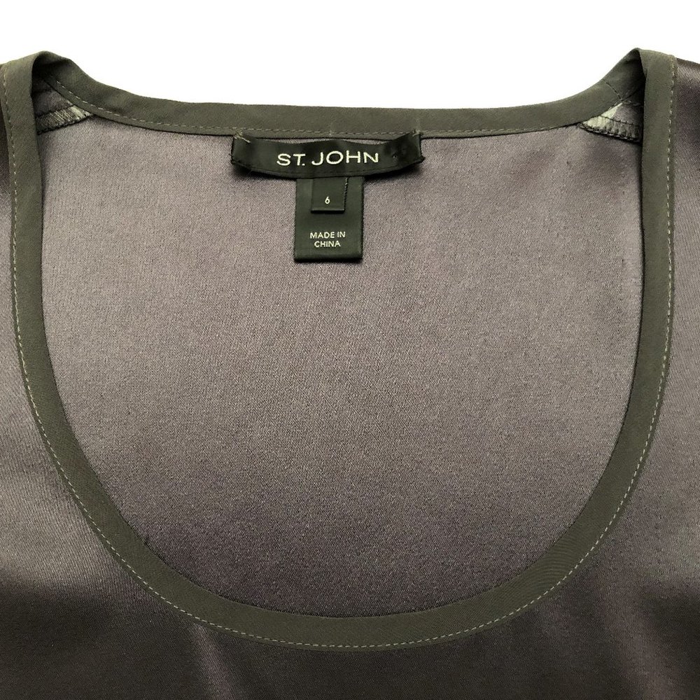 St. John Liquid Satin Tank, Gray, Size 6